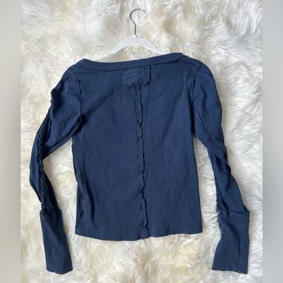 WE THE FREE Shoulder Cut Out Braided Sleeve Top - Women’s Small - Picture 2 of 3